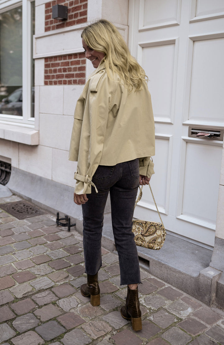 Chandni | Women's Cropped Trench Coat | Double-Breasted Classic