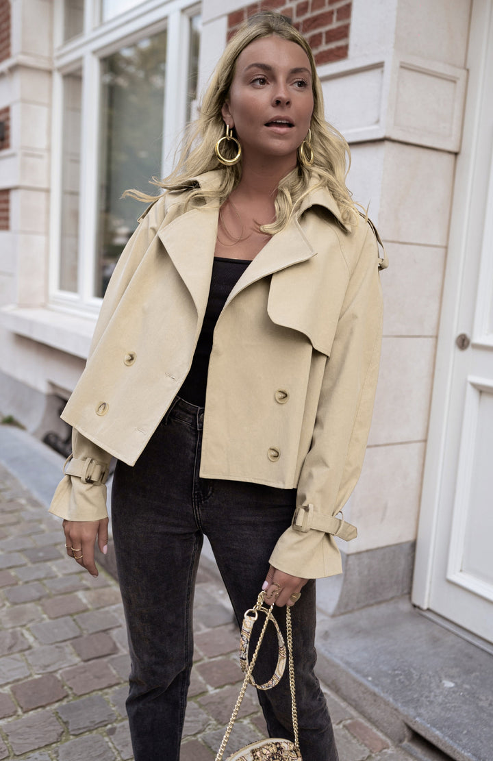 Chandni | Women's Cropped Trench Coat | Double-Breasted Classic