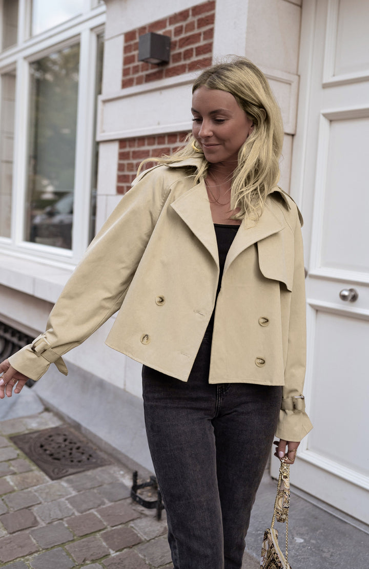 Chandni | Women's Cropped Trench Coat | Double-Breasted Classic