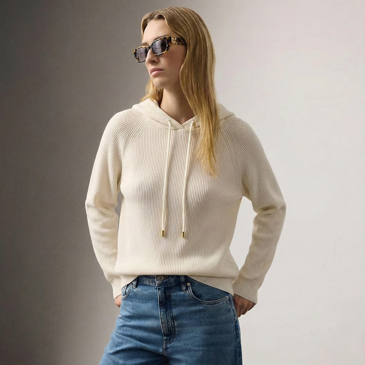 Daisy | Women's Downtown Classic Hoodie
