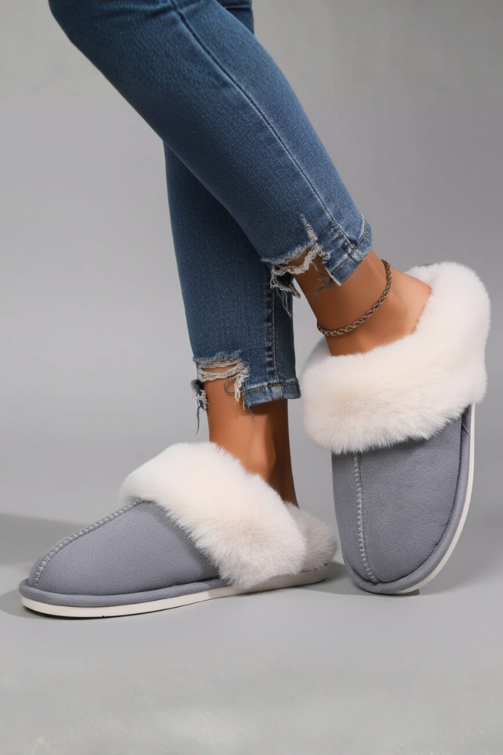 Xena | Women's Indoor Slippers | Plush Lining Textured Sole
