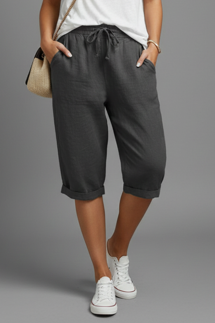 Oda | Women's Trousers | Knee-Length High-Waisted Straight Legs