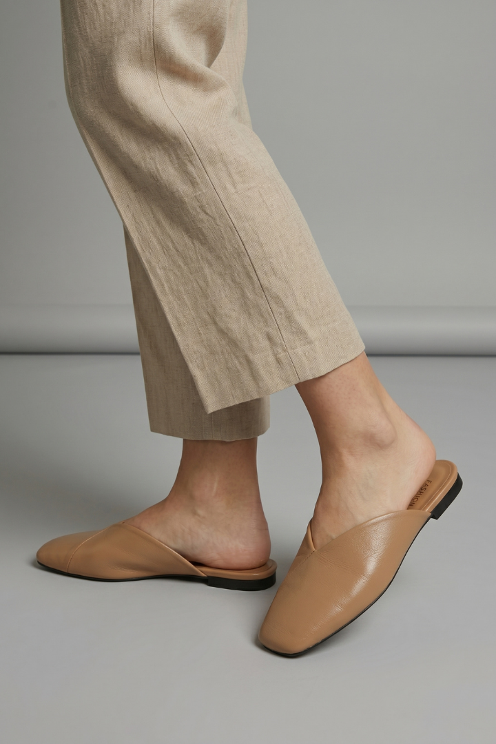 Eidothea | Women's Leather Sandals | Square Toe Slip On
