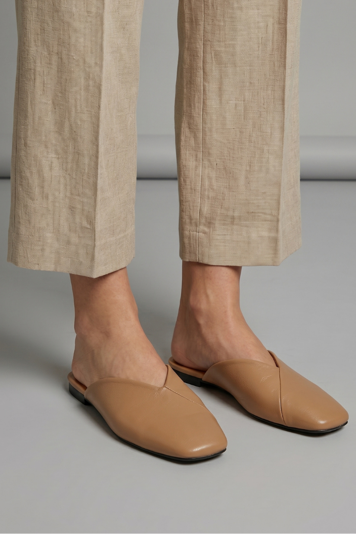Eidothea | Women's Leather Sandals | Square Toe Slip On