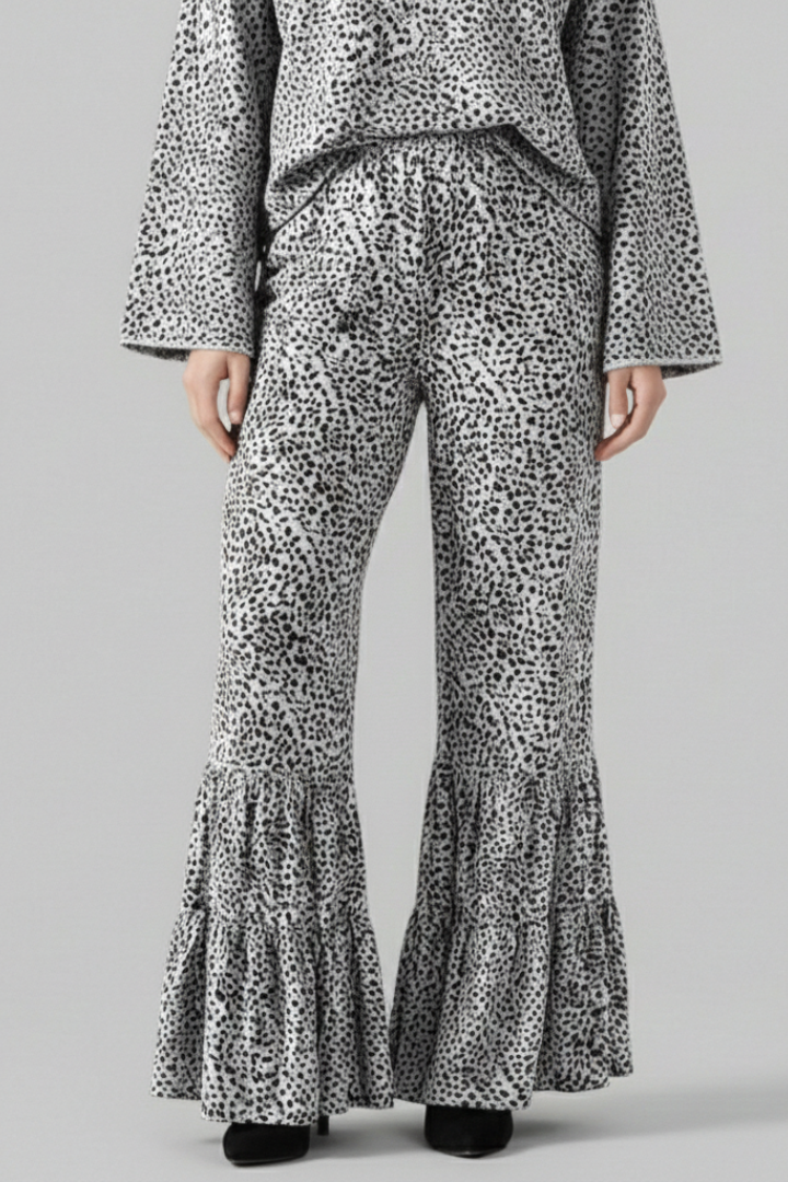 Awwa | Women's Palazzo Trousers | Elastic Waist Ruffle Hem