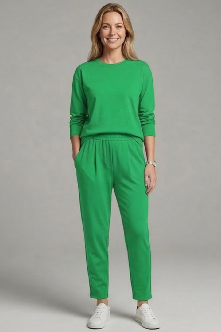 Uma | Women's Two-Piece Set | Crew Neck Top Tapered Trousers