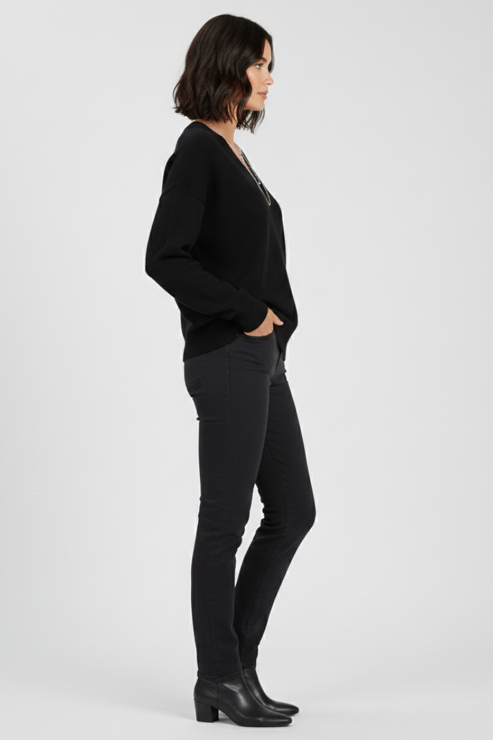 Juno | Women's Sweater | V-Neck Long Sleeves Pullover