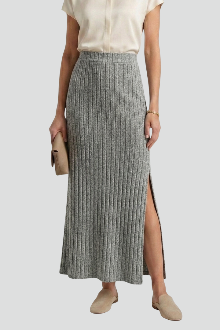 Penthesilea | Women's Maxi Skirt | High Waist Side Slit