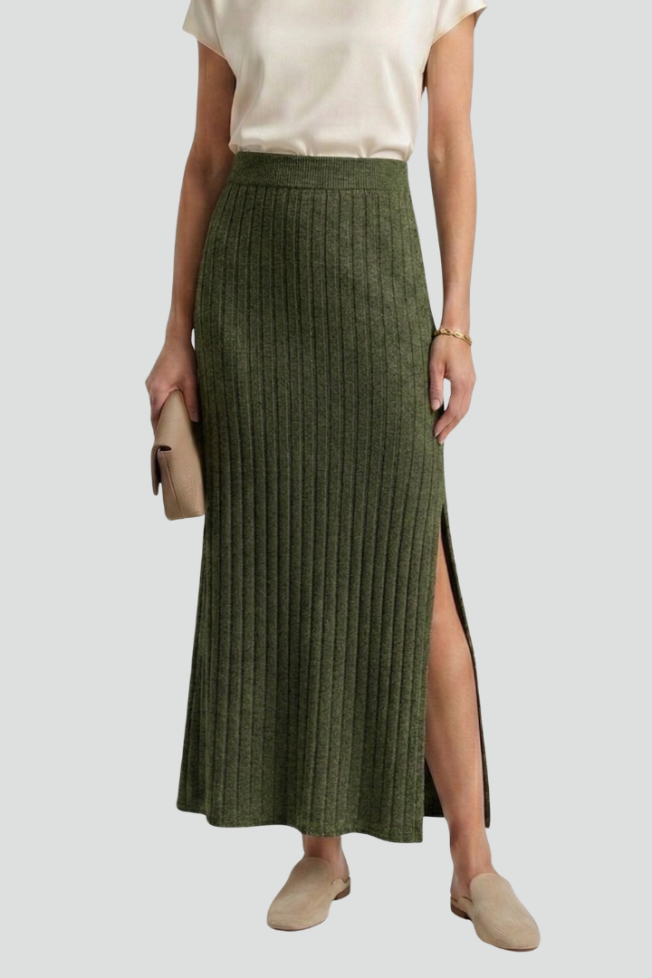 Penthesilea | Women's Maxi Skirt | High Waist Side Slit