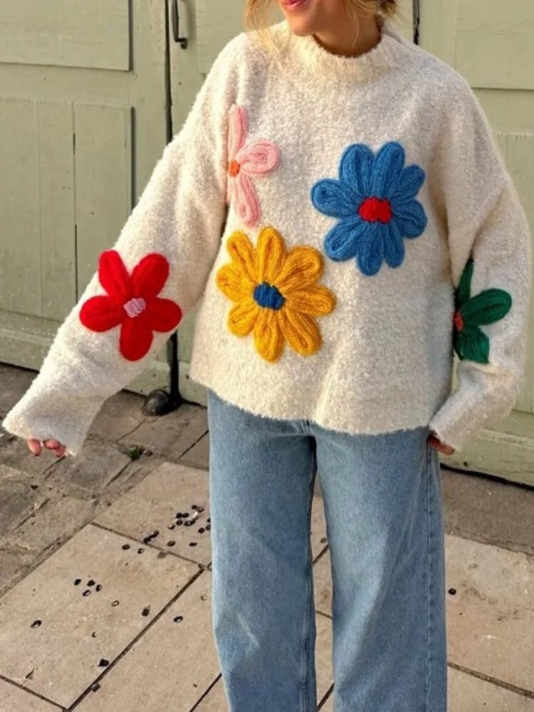 Astou | Women's Knitted Jumper | Crew Neck Floral