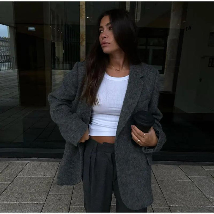 Rothlinde | Women's Oversized Blazer | Flap Pockets Notched Lapel