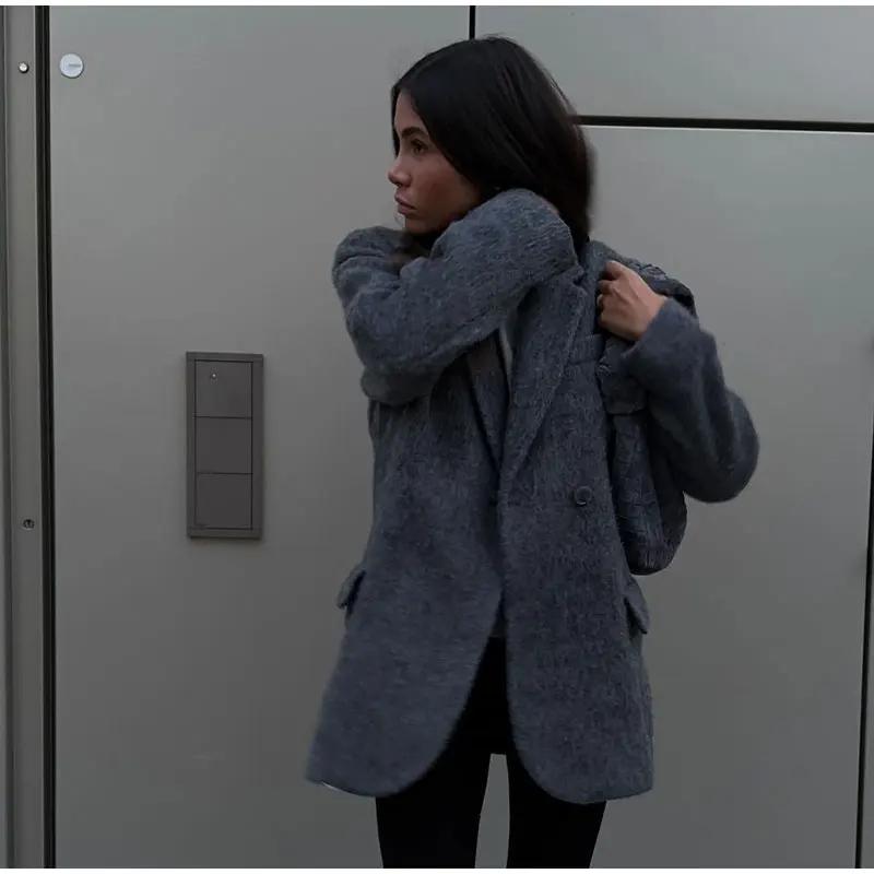 Rothlinde | Women's Oversized Blazer | Flap Pockets Notched Lapel