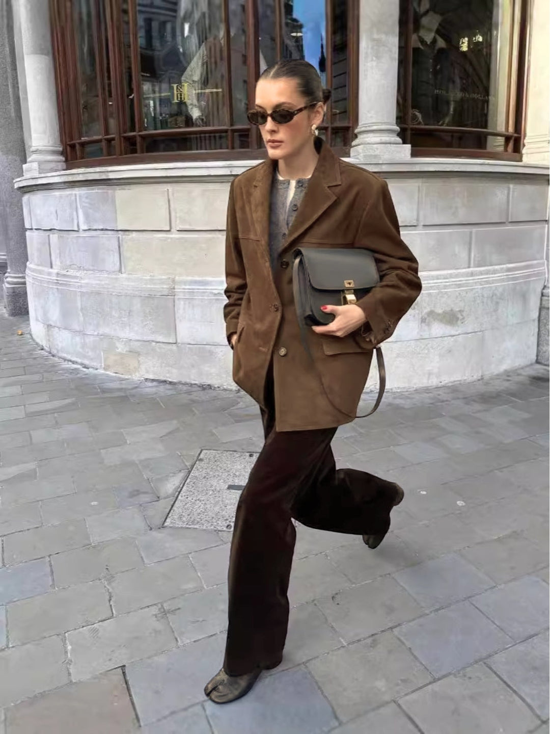 Izumi | Women's Oversized Suede Jacket | Button-Front