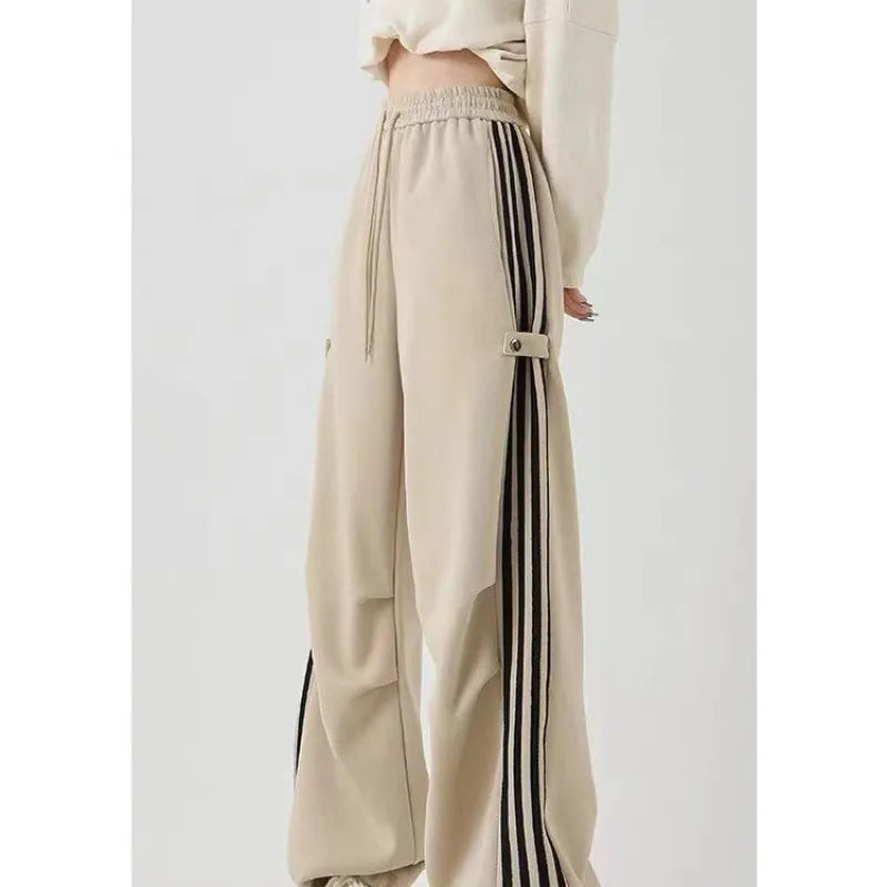 Cunimund | Women's Baggy Track Pants High Waist | Side Stripe