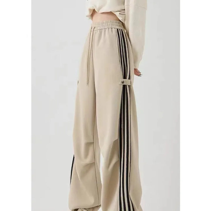 Cunimund | Women's Baggy Track Pants High Waist | Side Stripe