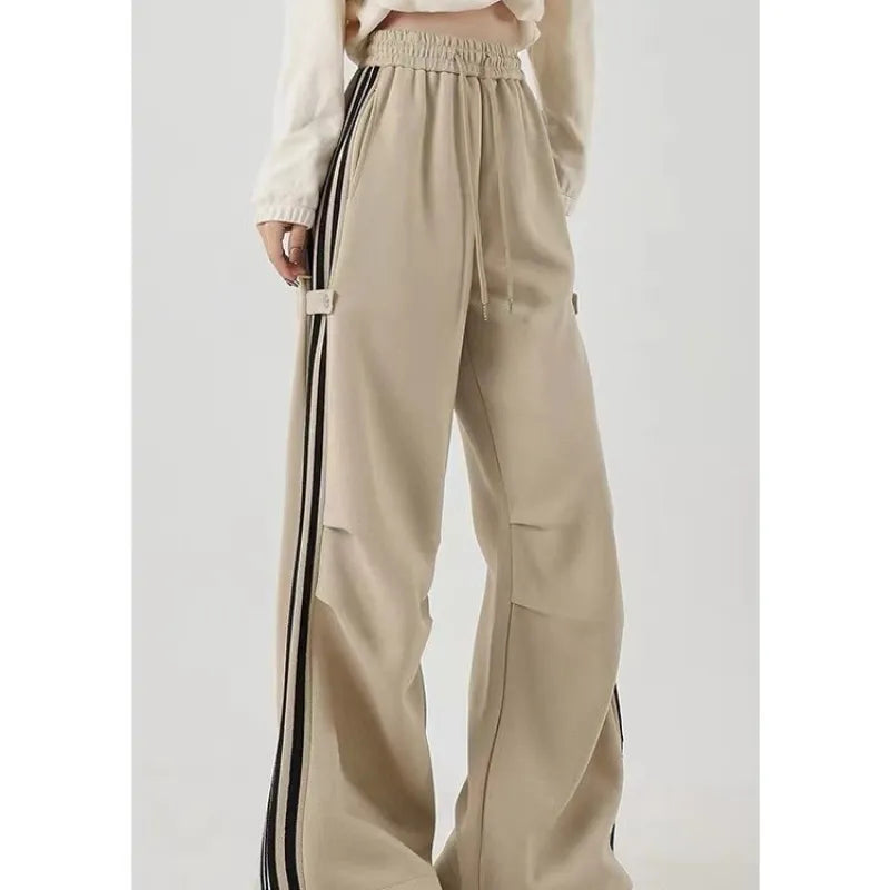 Cunimund | Women's Baggy Track Pants High Waist | Side Stripe