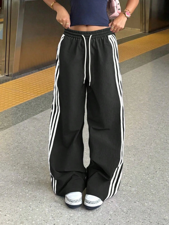 Urania | Women's Baggy Wide Leg Track Pants | Side Stripe