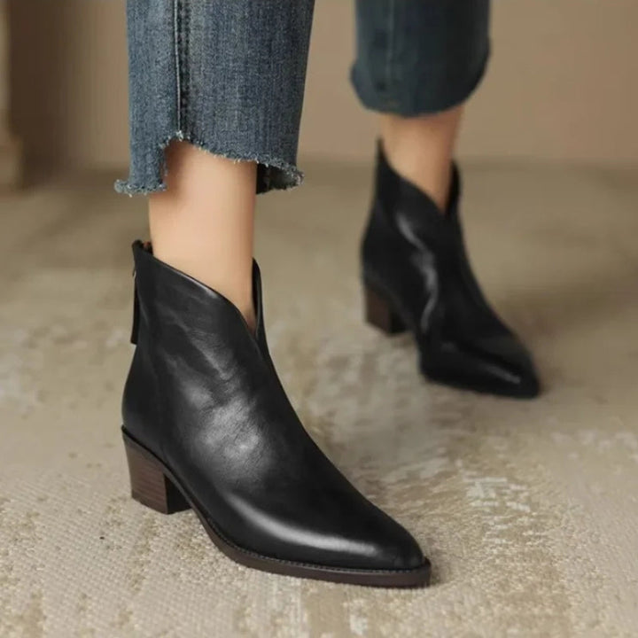 Eadgyth | Women's Chelsea Boots | Pointed Toe Block Heel Back Zip