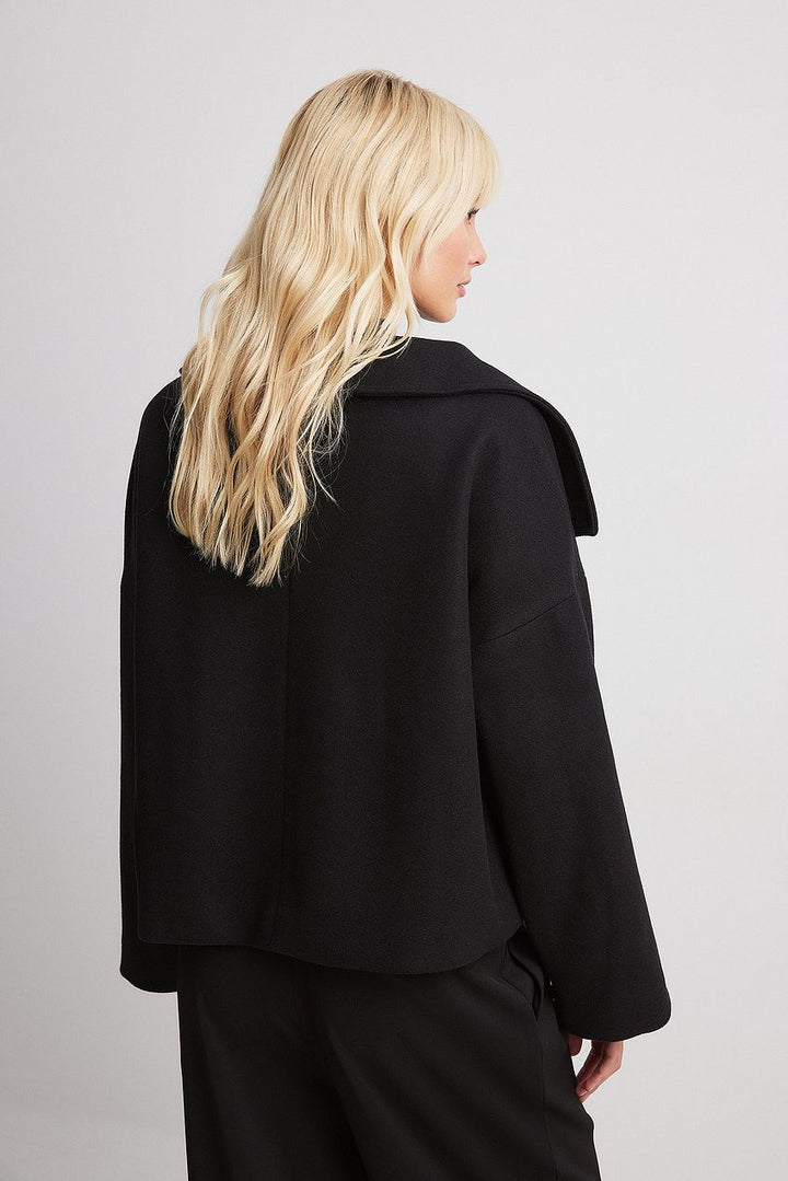 Malgorzata | Women's Cropped Trench Coat | Wide Lapel Double-Breasted Oversized