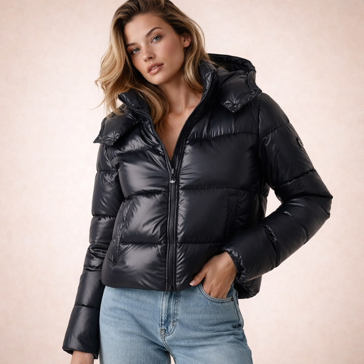 Fionnuala | Women's Cropped Hooded Puffer Jacket | Zip Front Quilted