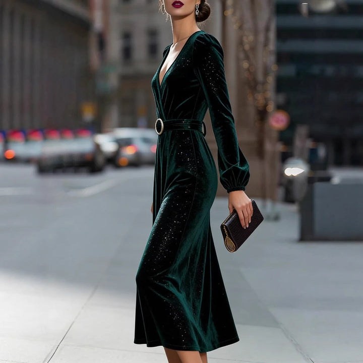 Muirenn | Winter Dress V-Neck & Belt | Long Sleeve