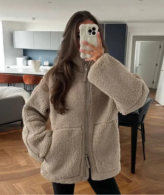 Euryale | Women's Winter Jacket | Zip Front Pockets Fluffy