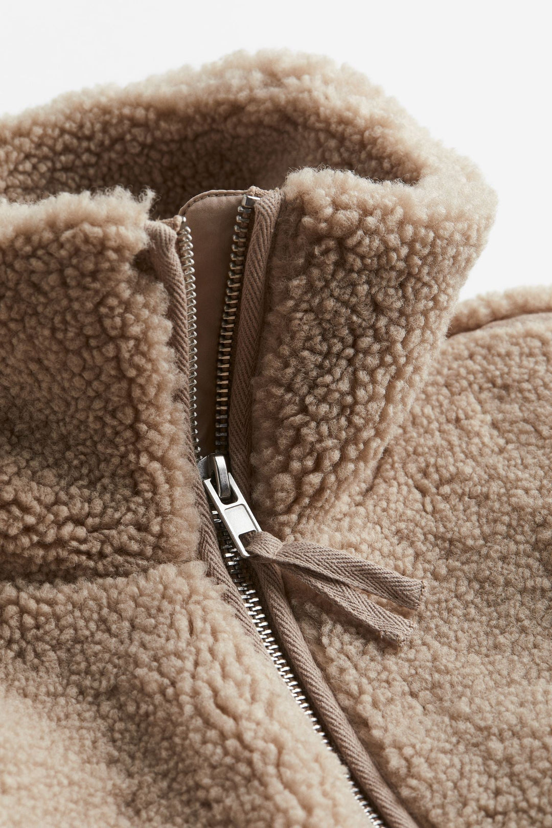 Euryale | Women's Winter Jacket | Zip Front Pockets Fluffy